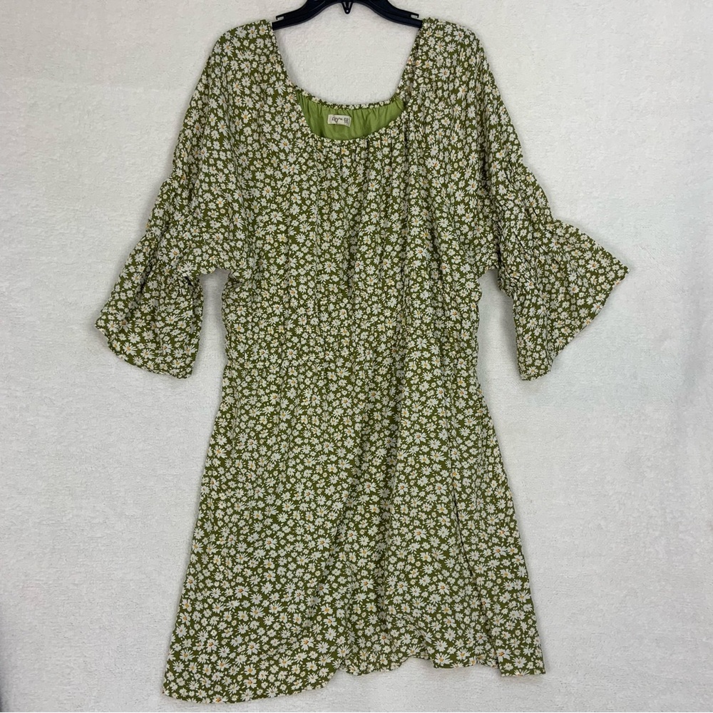 Roolee Holding On Detail Dress Women’s Springtime Floral Cinched Size 3XL
